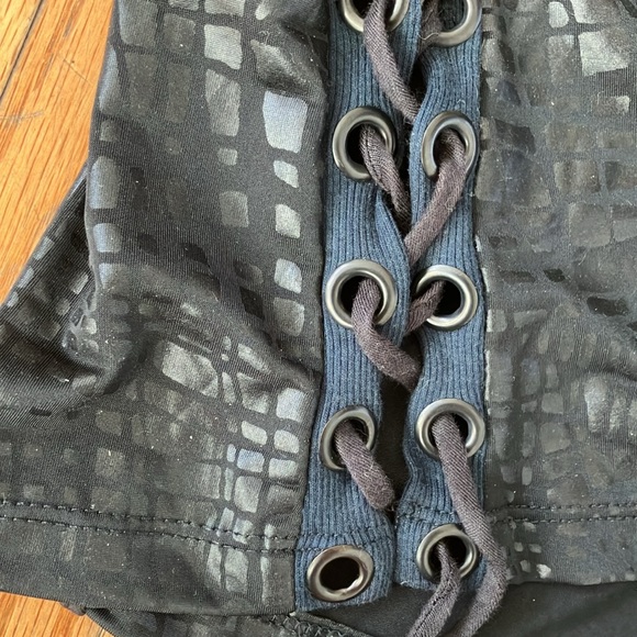 Little Black Dress - Picture 9 of 14